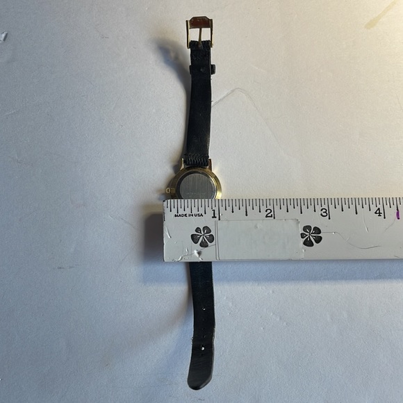 VINTAGE MOVADO 87-25-832 SWISS GOLD PLATE QUARTZ LADIES WRIST WATCH